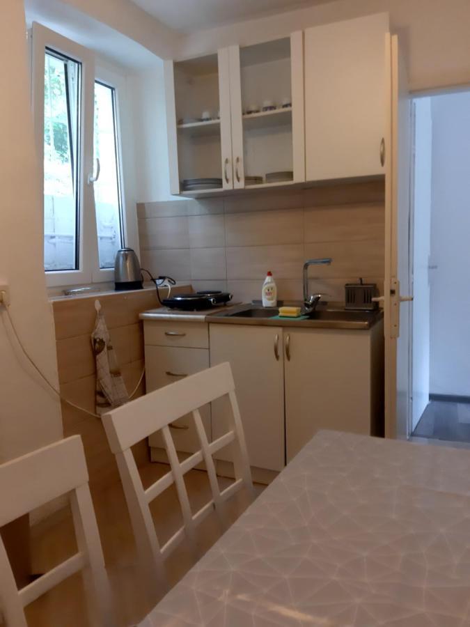 Vicky 1 Apartment Котор Екстериор снимка